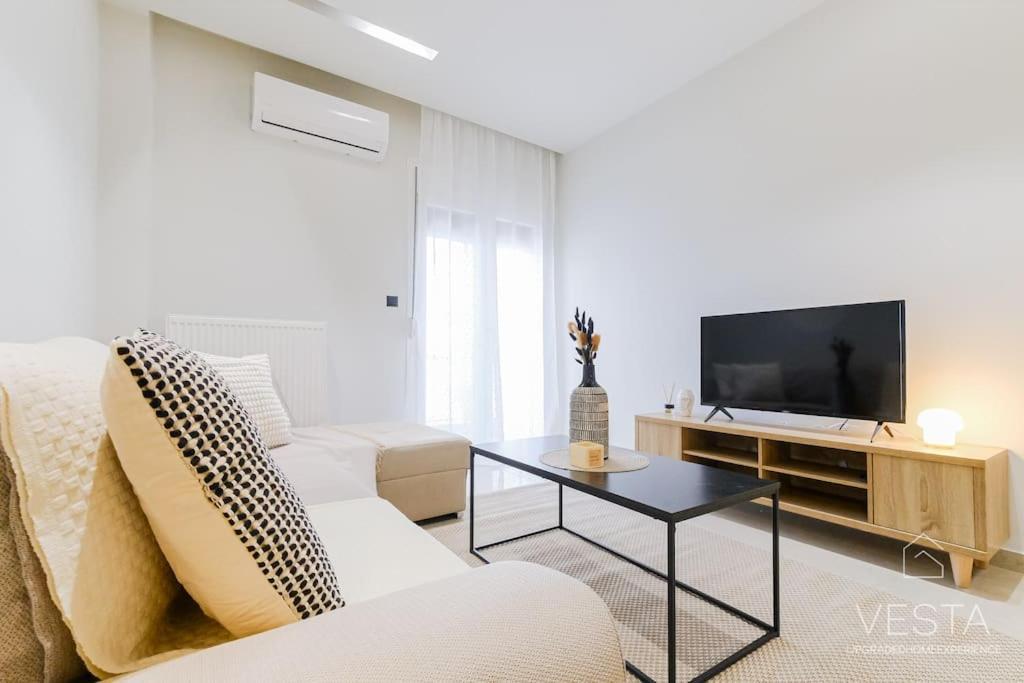 Sweet Vanilla 2-bdrm Residence, Vesta Philoxenia Apartment Thessaloniki