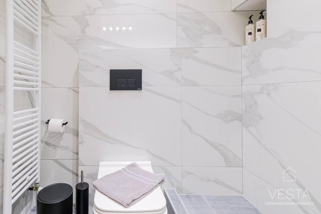 Apartment Sweet Vanilla 2-bdrm Residence, Vesta Philoxenia