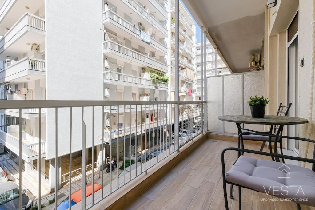 Sweet Vanilla 2-bdrm Residence, Vesta Philoxenia Apartment *
